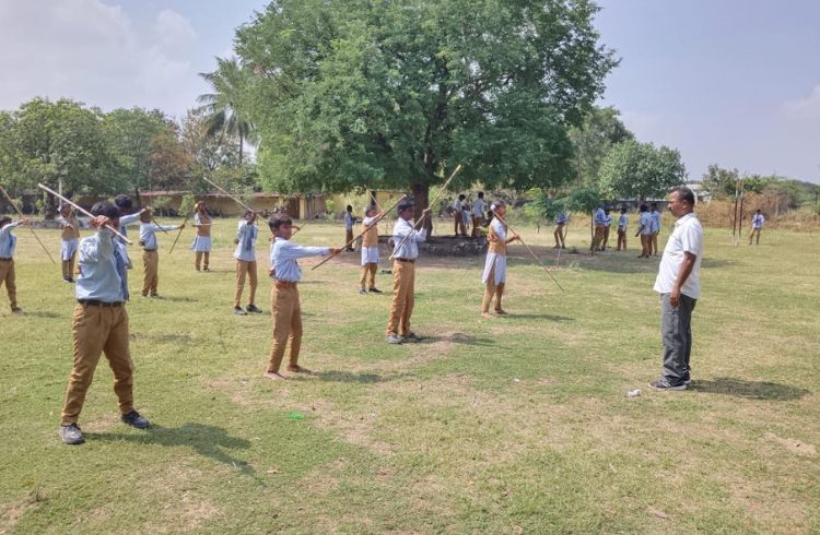 Silambam (3 )